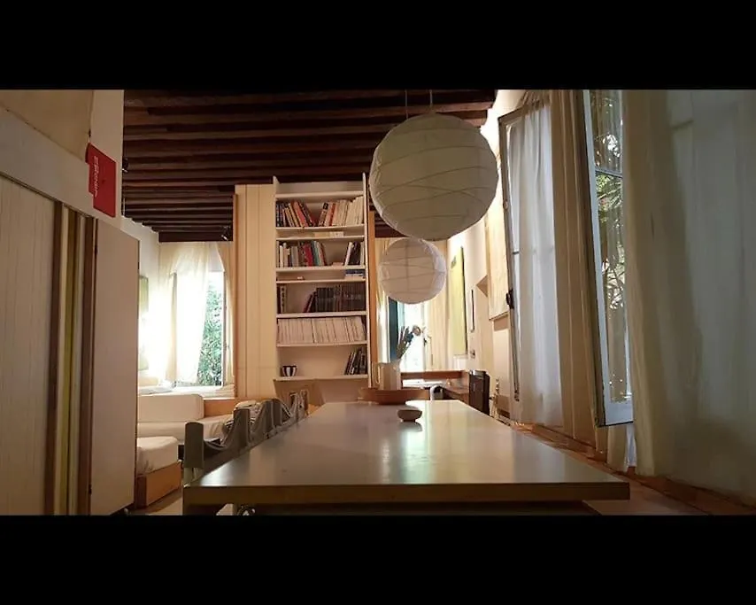 Apartment Open Space A Venezia Fra Architettura E Pittura, Fra Moderno E Antico