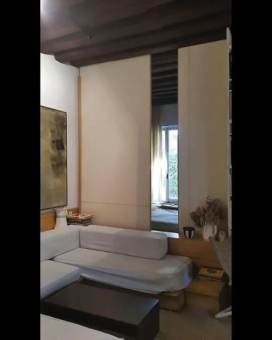 Open Space A Venezia Fra Architettura E Pittura, Fra Moderno E Antico
